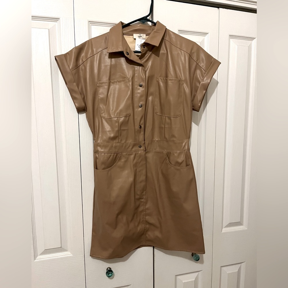 Never worn* Camel Leather Button up dress Size: L